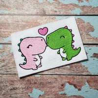 Cute Valentine T-Rex Kiss Embroidery Design - 4x4 5x7 6x10 7x11 8x12